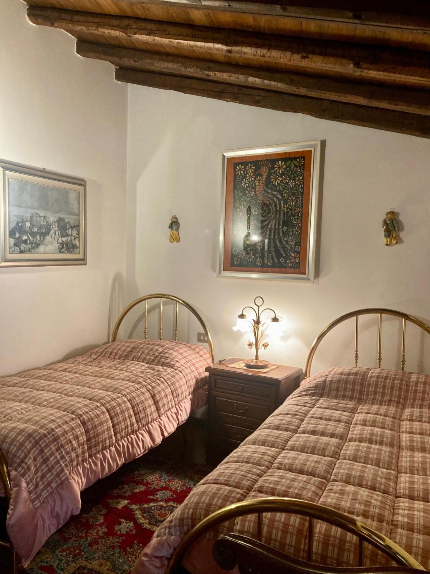 Torre De Salis Bed and Breakfast Gussago Εξωτερικό φωτογραφία