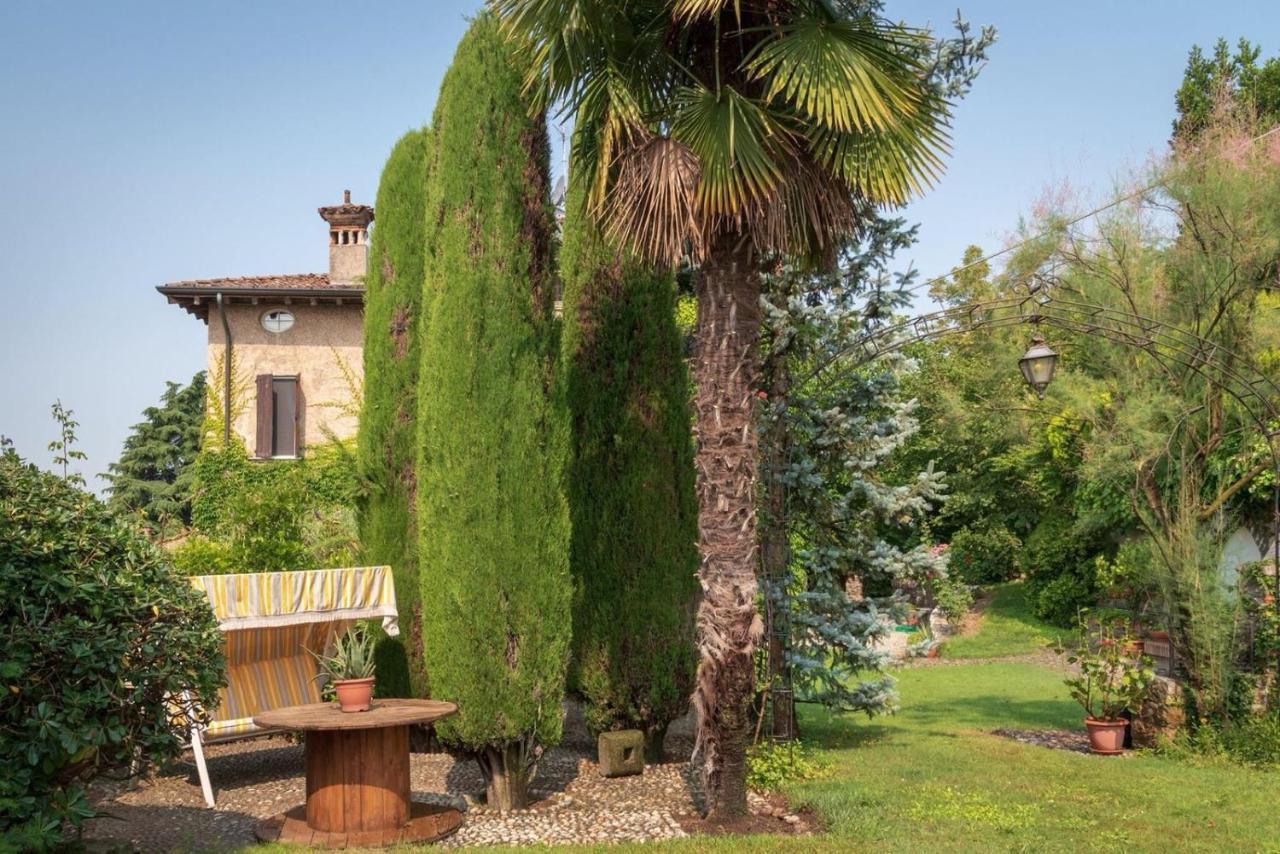 Torre De Salis Bed and Breakfast Gussago Εξωτερικό φωτογραφία